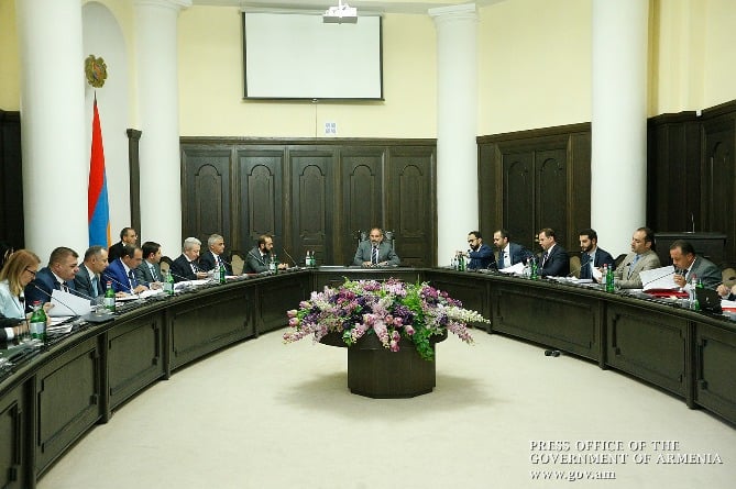 Փաշինյանը մեկնաբանել է որոշ նախարարների հնարավոր հրաժարականը Փաշինյանը մեկնաբանել է որոշ նախարարների հնարավոր հրաժարականը