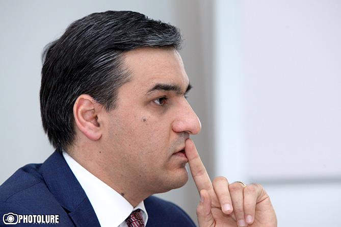 "Риторика ненависти" достигла недопустимого уровня в соцсетях, число жалоб в 2020 выросло на 75% - омбудсмен Армении