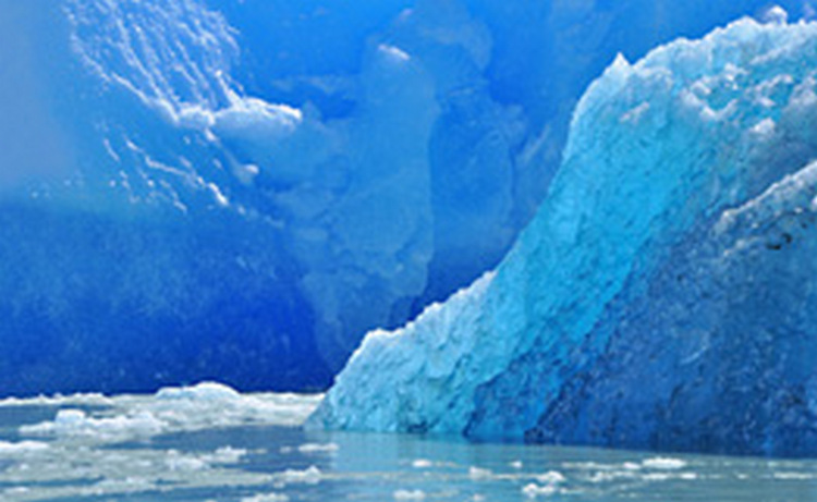 Ледники Гималаев "худеют" на 20 сантиметров в год, заявляют ученые