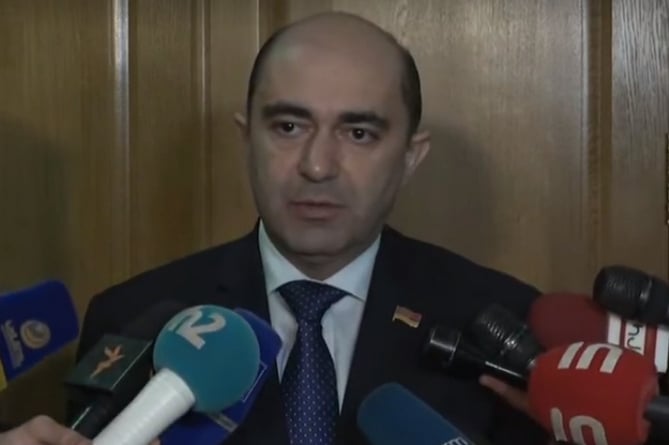 Втайне от армянского народа готовится документ о делимитации границы с Азербайджаном: оппозиция намерена созвать внеочередное заседание НС Втайне от армянского народа готовится документ о делимитации границы с Азербайджаном: оппозиция намерена созвать внеочередное заседание НС