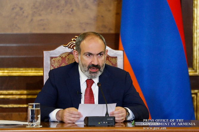 Пашинян осудил убийство армянского военнослужащего в Арцахе