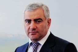 Սամվել Կարապետյանին մեղադրանք է ներկայացվել իշխանությունը զավթելու հրապարակային կոչերի համար