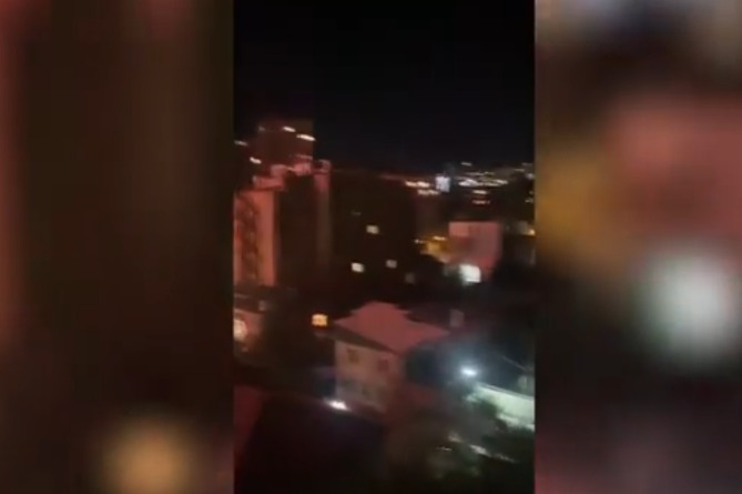 Գիշերը 2-ին Երևանում արմավիրցի երիտասարդն ահասարսուռ հրավառություն է կազմակերպել (ՎԻԴԵՈ)