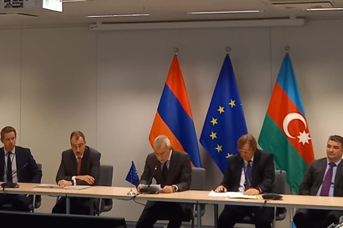 Заседание комиссий по делимитации армяно-азербайджанской границы стартовало в Брюсселе