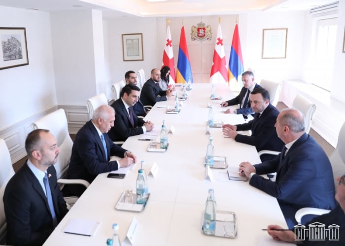 Вопрос обеспечения прав армян Карабаха и статуса остается первостепенным - Симонян на встрече с Гарибашвили Вопрос обеспечения прав армян Карабаха и статуса остается первостепенным - Симонян на встрече с Гарибашвили