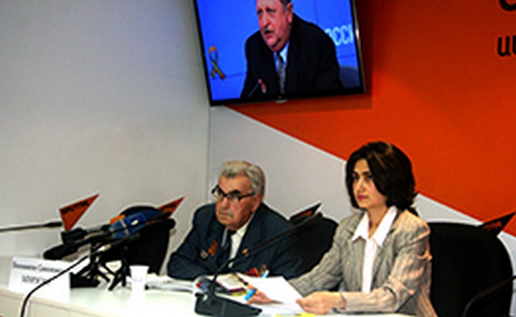 Խոնարհվենք այն մեծ տարիներին... 