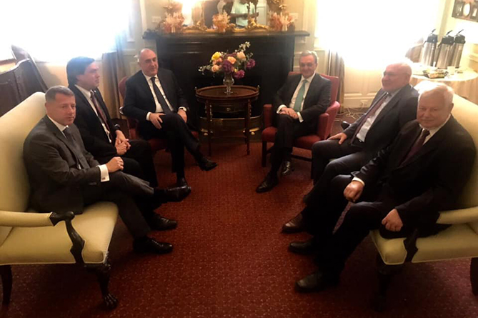 Сопредседатели МГ ОБСЕ призвали стороны карабахского противостояния воздерживаться от провокаций