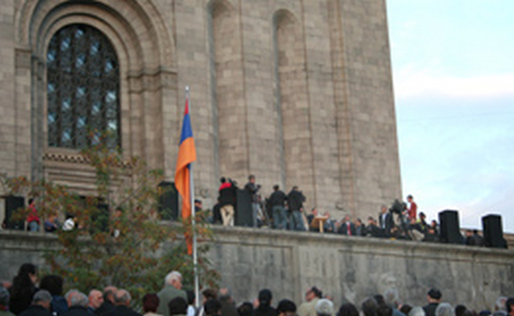 Содокладчики мониторинговой комиссии ПАСЕ озабочены запретом на проведение армянской оппозицией митинга в центре Еревана