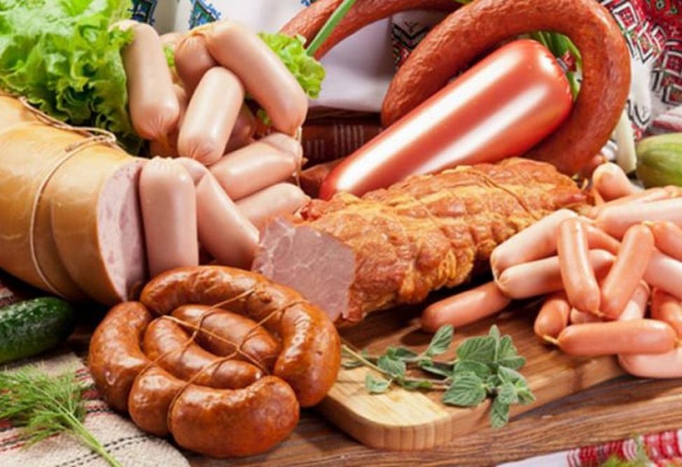 Сальмонелла и плесень: в продукции трех ереванских мясокомбинатов выявлены нарушения