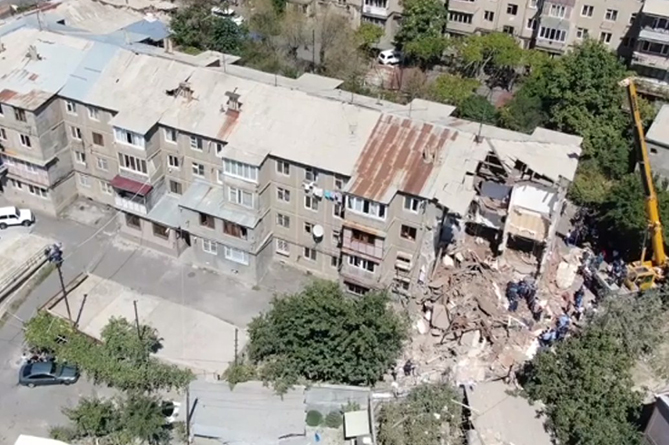 Описан предварительный масштаб разрушений от взрыва жилого дома в Ереване (ВИДЕО)