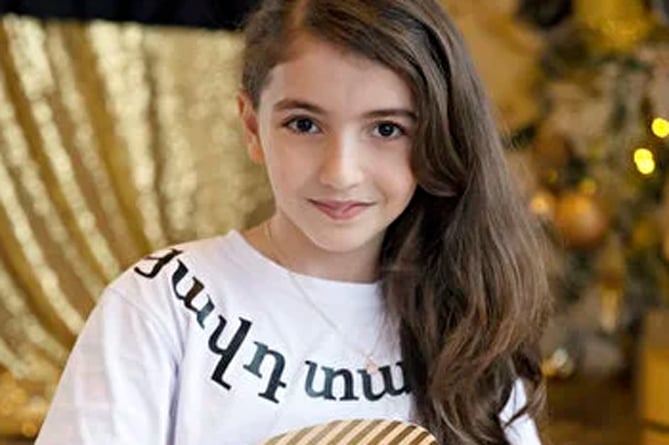 11-летняя певица из Еревана стала призером конкурса "Детская Новая волна"