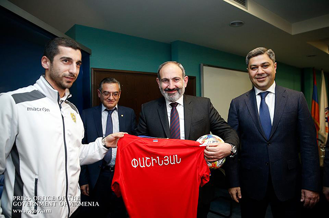 Երկու խաղում 6 գոլ և երկու հաղթանա՞կ. վարչապետը շնորհավորել է Հայաստանի հավաքականին Երկու խաղում 6 գոլ և երկու հաղթանա՞կ. վարչապետը շնորհավորել է Հայաստանի հավաքականին