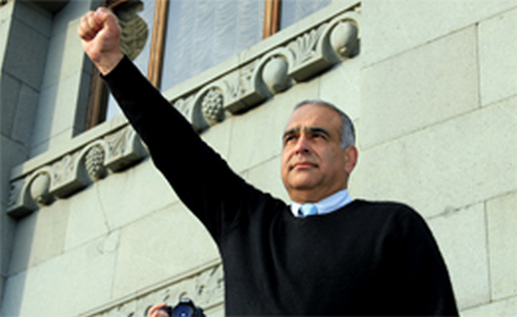 СРОЧНО! Раффи Ованнисян направляется на встречу с президентом Армении