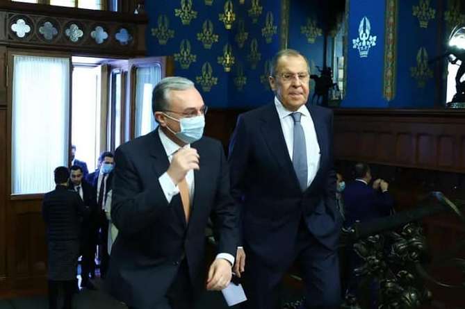 В Москве состоялась встреча глав МИД Армении и РФ (ФОТО) В Москве состоялась встреча глав МИД Армении и РФ (ФОТО)