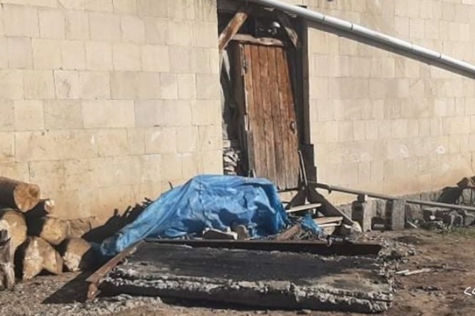 В Армении рухнул балкон: один человек погиб и 6 пострадали В Армении рухнул балкон: один человек погиб и 6 пострадали
