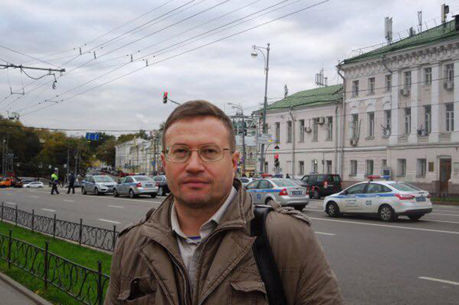 Армения предоставила убежище россиянину Виталию Шишкину. Разбираемся, кто он такой?