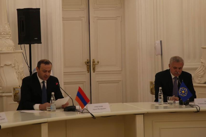 Азербайджанские войска должны покинуть суверенную территорию Армении: Секретарь Совбеза Армении - Патрушеву