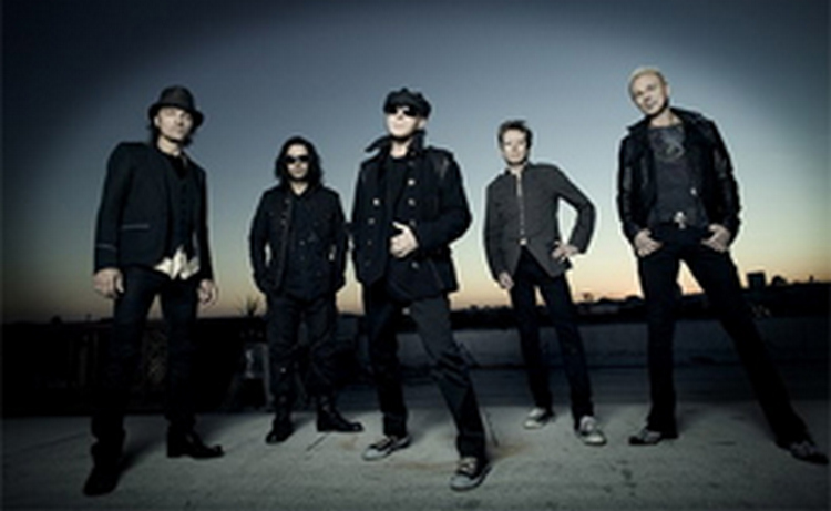 Группа Scorpions снова выступает в Петербурге с прощальным концертом