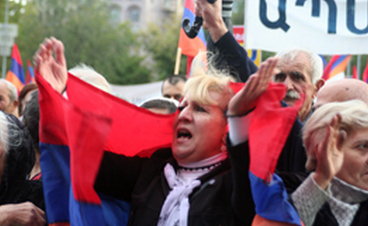 Справочник по действиям полиции во время митингов составлен в Армении Справочник по действиям полиции во время митингов составлен в Армении