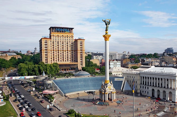 В Киеве непривитым людям запретят пользоваться транспортом В Киеве непривитым людям запретят пользоваться транспортом