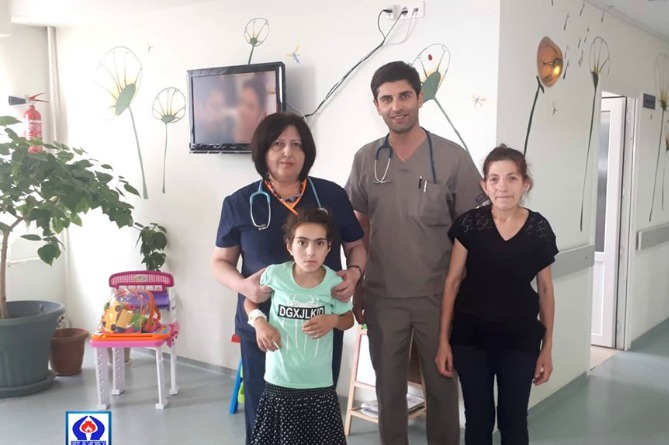 Այսօր երկրորդ անգամ ծնված տուն եմ տանում երեխուս. բժիշկներին հաջողվեց փրկել Ալավերդիում վթարից տուժած 11-ամյա Մերիի կյանքը Այսօր երկրորդ անգամ ծնված տուն եմ տանում երեխուս. բժիշկներին հաջողվեց փրկել Ալավերդիում վթարից տուժած 11-ամյա Մերիի կյանքը