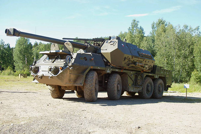 Азербайджан приобрел у Чехии самоходные гаубицы и РСЗО