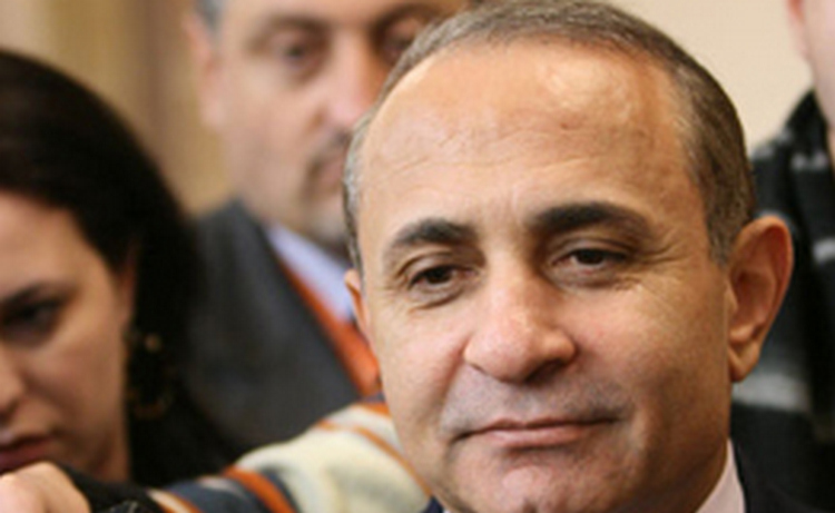 Президент НКР поздравил Овика Абрамяна с избранием главой парламента Армении