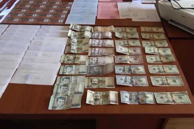 Պաշտոնական փաստաթղթեր կեղծելու և իրացնելու դեպքեր են բացահայտվել. ԱԱԾ Պաշտոնական փաստաթղթեր կեղծելու և իրացնելու դեպքեր են բացահայտվել. ԱԱԾ