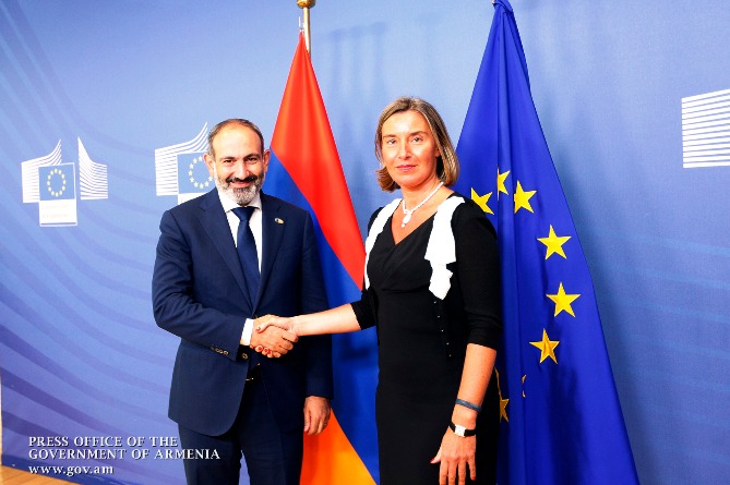 Դուք կարող եք մեզ վրա հենվել Ձեր նախաձեռնած արմատական բարեփոխումների ճանապարհին. Մոգերինին` Փաշինյանին Դուք կարող եք մեզ վրա հենվել Ձեր նախաձեռնած արմատական բարեփոխումների ճանապարհին. Մոգերինին` Փաշինյանին