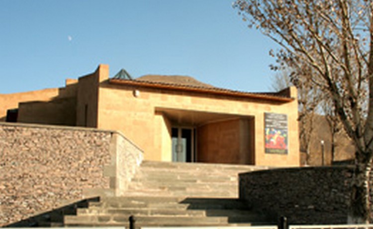Հայաստանի պատմամշակութային ժառանգության միայն 9 տոկոսն է ներկայացված թանգարանների ցուցադրություններում. Մշակույթի նախարարություն