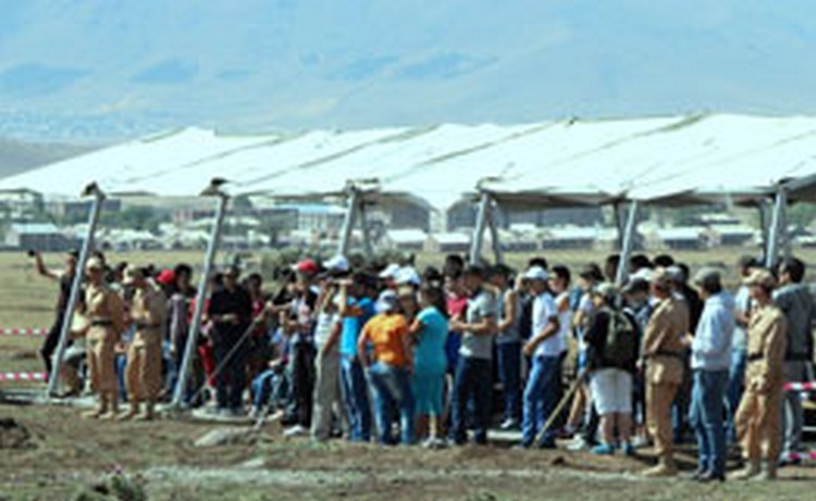 День открытых дверей прошел в российской военной базе в Армении