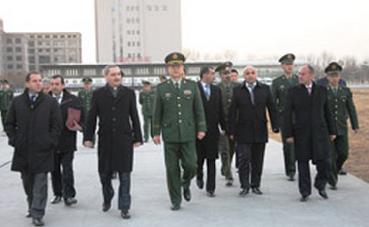 Китай будет оказывать Армении ежегодную военную помощь в размере 5 млн. юаней