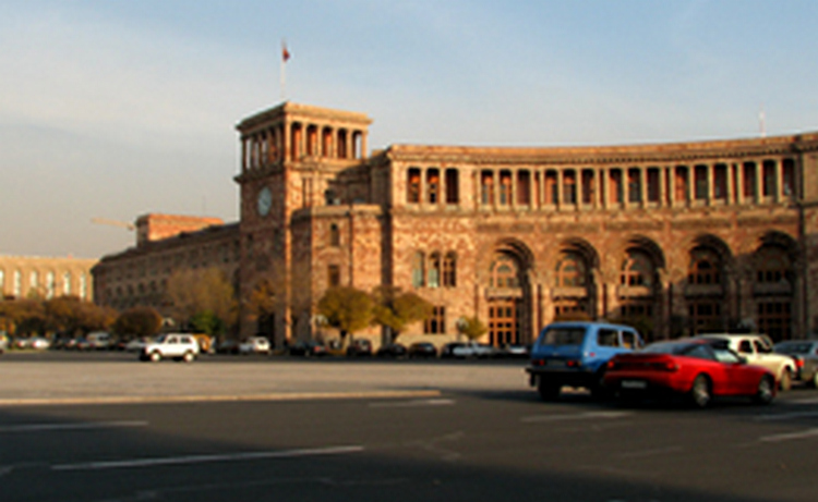 Понедельник, 17 августа объявлен в Армении нерабочим днем
