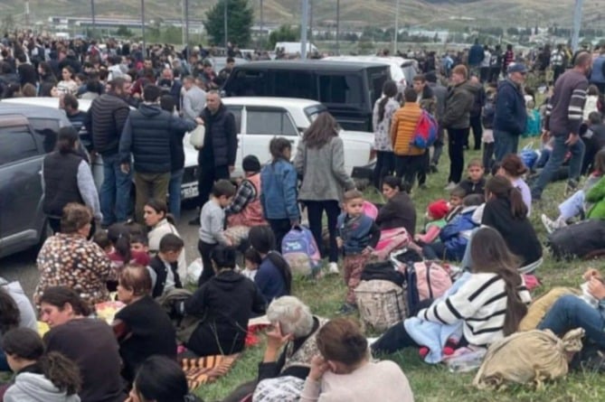 Արցախից ՀՀ տեղափոխվելու ցանկություն ունեցող բոլոր քաղաքացիները կունենան այդ հնարավորությունը Արցախից ՀՀ տեղափոխվելու ցանկություն ունեցող բոլոր քաղաքացիները կունենան այդ հնարավորությունը