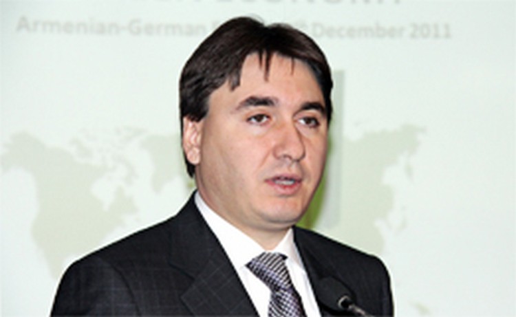 Министр территориального управления Армении переназначен на должность вице-премьера
