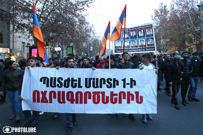 Քոչարյանն իրավունք չուներ հրամանագրով սահմանել արտակարգ դրության ռեժիմ. ՀՔԾ պետ Քոչարյանն իրավունք չուներ հրամանագրով սահմանել արտակարգ դրության ռեժիմ. ՀՔԾ պետ