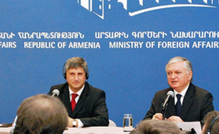 Ավստրիայի ԱԳ նախարարը ցանկանում է ամբողջական պատկերացում կազմել ղարաբաղյան հակամարտության մասին Ավստրիայի ԱԳ նախարարը ցանկանում է ամբողջական պատկերացում կազմել ղարաբաղյան հակամարտության մասին