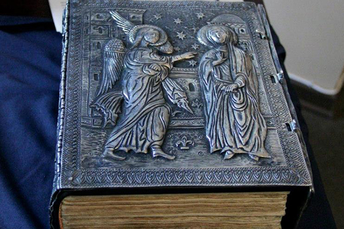 Юбилеи Айвазовского и первой армянской печатной Библии включены в календарь важных событий ЮНЕСКО