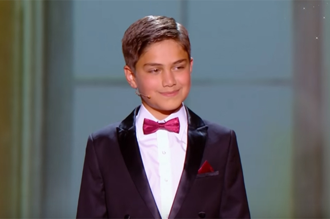 12-ամյա հայազգի տղան հաղթել է Ֆրանսիայում կազմակերպված դասական վոկալիստների մրցույթում (ՏԵՍԱՆՅՈւԹ)