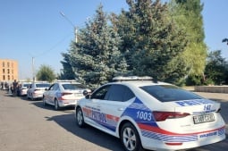 Взятки на дороге: в Армении задержаны граждане, пытавшиеся подкупить патрульных 