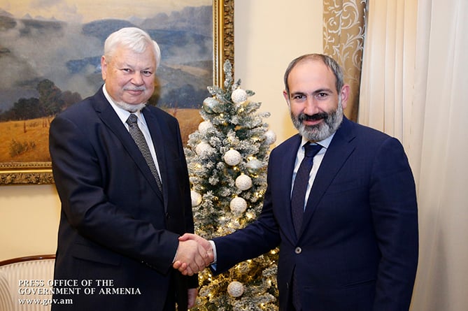 Пашинян обсудил с Каспршиком шаги по формированию атмосферы доверия в рамках карабахского урегулирования