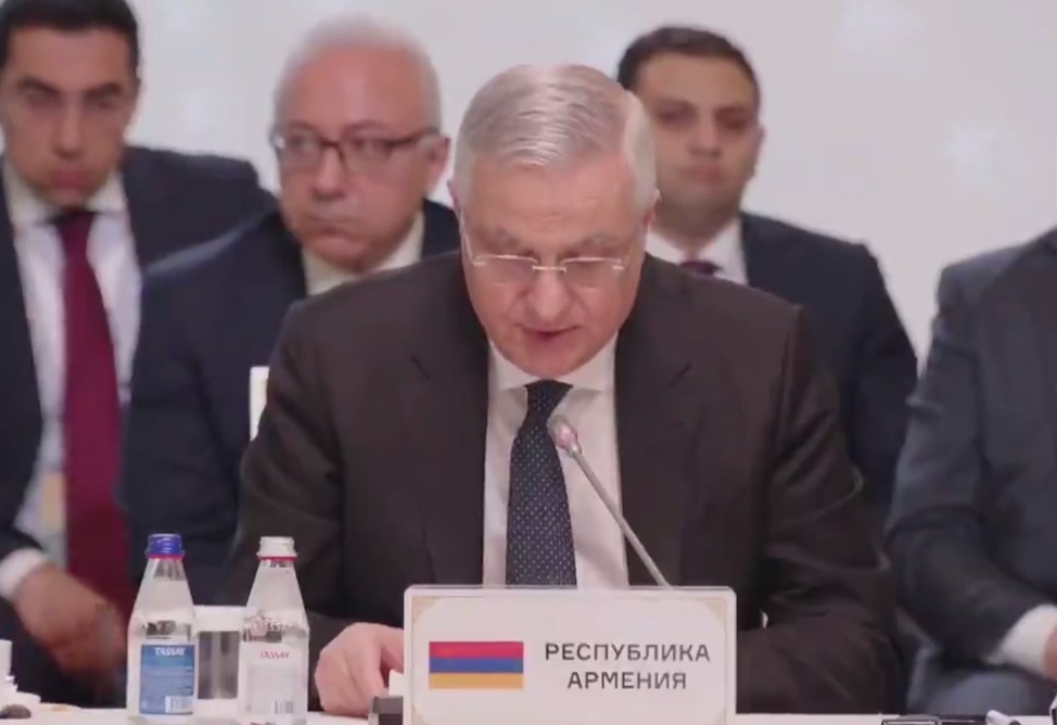 Снятие запрета на транзит товаров через Азербайджан в Армению способствует росту взаимной торговли в регионе – Мгер Григорян