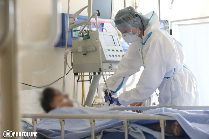 В Армении за сутки от COVID-19 скончались 11 человек, на лечении находятся 6259 пациентов