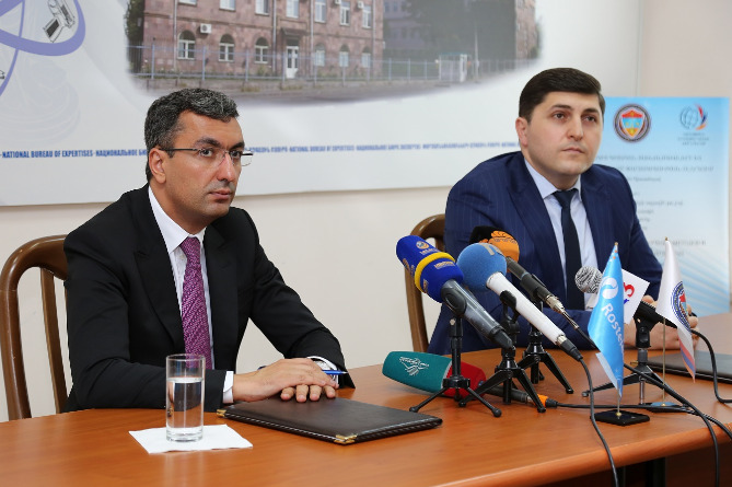 ՏՀՏ ծրագրային լուծումներն այսուհետ «Ռոստելեկոմ»-ի շնորհիվ կկիրառվեն նաև ՃՏՊ–ների փորձաքննությունների ժամանակ (ՖՈՏՈ) ՏՀՏ ծրագրային լուծումներն այսուհետ «Ռոստելեկոմ»-ի շնորհիվ կկիրառվեն նաև ՃՏՊ–ների փորձաքննությունների ժամանակ (ՖՈՏՈ)