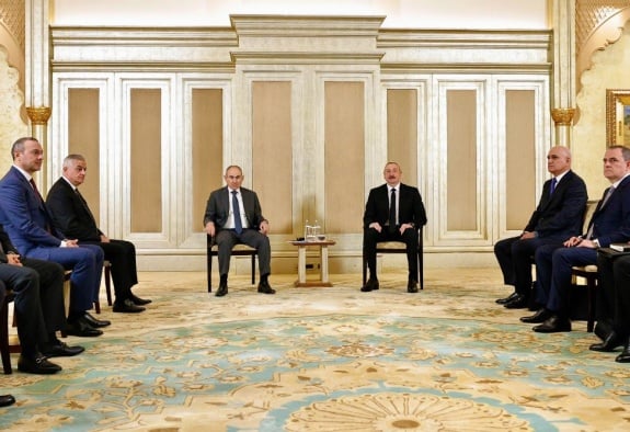 Փաշինյանն ու Ալիևը քննարկել են Հայաստան-Ադրբեջան միջպետական հարաբերությունների կարգավորման օրակարգի տարբեր ասպեկտներ