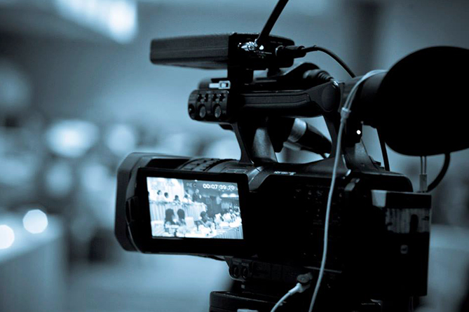 Сторонникам конституционных реформ на армянских ТВ-каналах выделяется более 56% эфирного времени - мониторинг