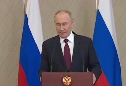 Путин  упразднил управления по связям с зарубежными странами и приграничному сотрудничеству