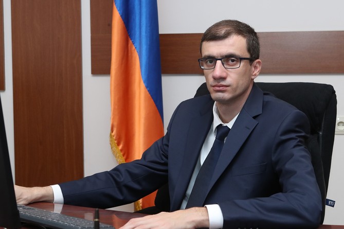 Система пособий по поддержке семей нуждается в пересмотре - глава Минсоца Армении