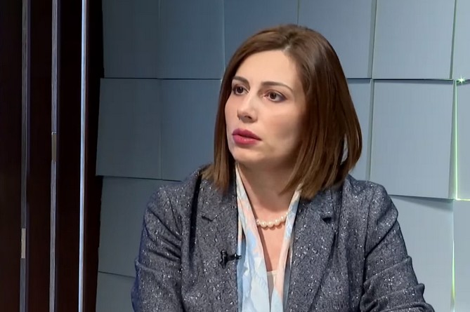 Глава Минздрава Армении: обязательное медстрахование, бесплатные операции, чекапы и лекарства 