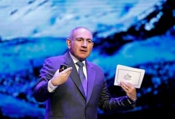 Армении нужна новая Конституция, утвержденная народным голосованием - премьер  